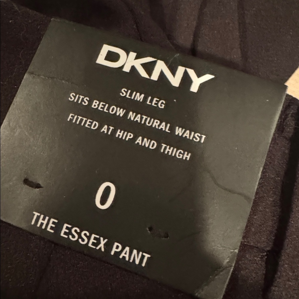 DKNY Pants - Picture 4 of 4